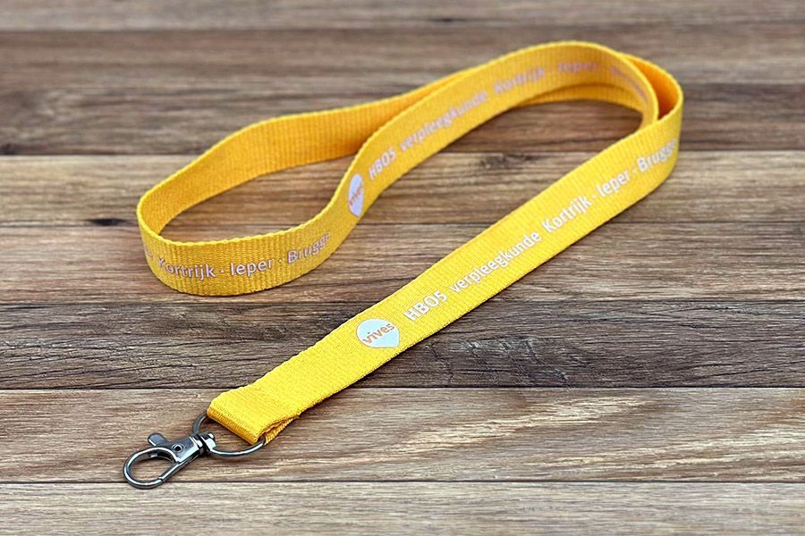 gele lanyards voor Vives met bedrukking in 1 kleur